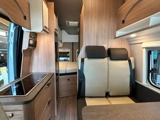 WEINSBERG Cara Bus 600 MQH